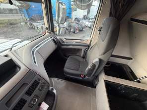 WhatsApp Image 2026-02-19 at 12.28.35